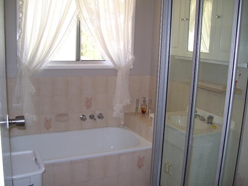 40 Ironbrk Place, Nanango QLD 4615