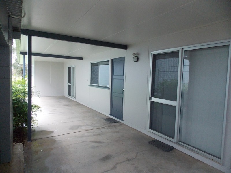 6 Pioneer Park Lane, Nanango QLD 4615
