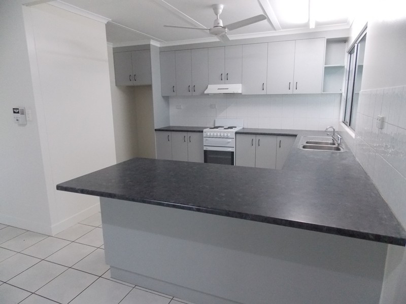 6 Pioneer Park Lane, Nanango QLD 4615