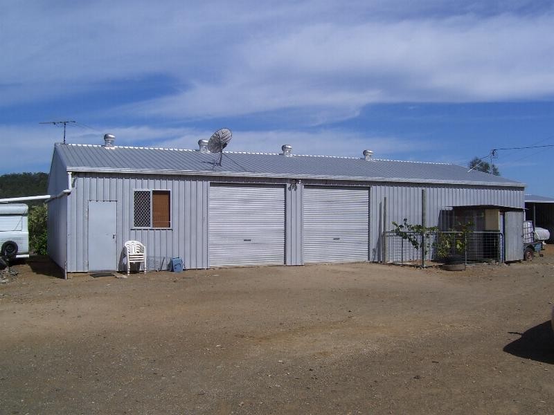 411 Brooklands Pimpinbudgee Rd, Brooklands QLD 4615