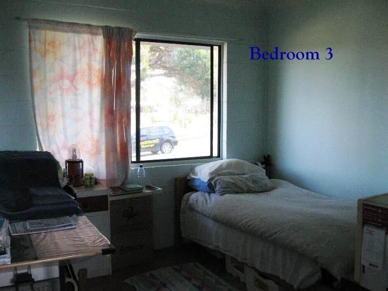 16 Cairns Street, Nanango QLD 4615