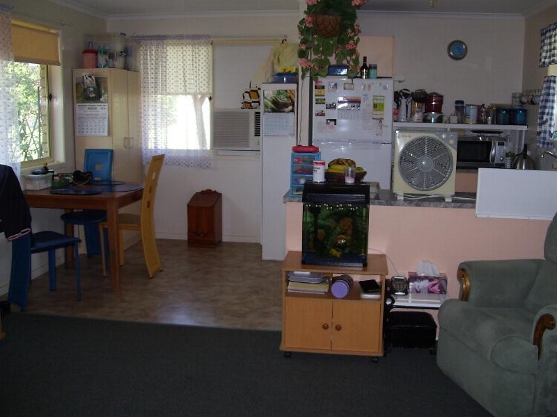 5 Grey Street, Nanango QLD 4615