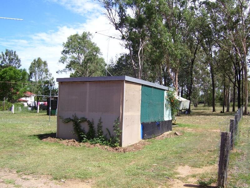 5 Grey Street, Nanango QLD 4615