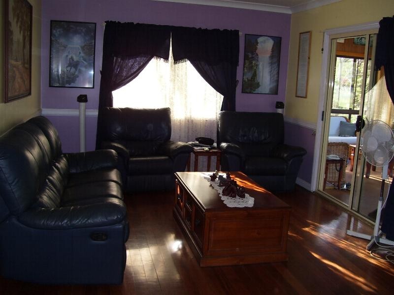 45 South Street, Nanango QLD 4615