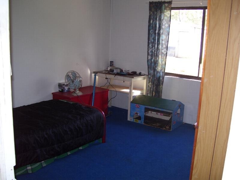 45 South Street, Nanango QLD 4615