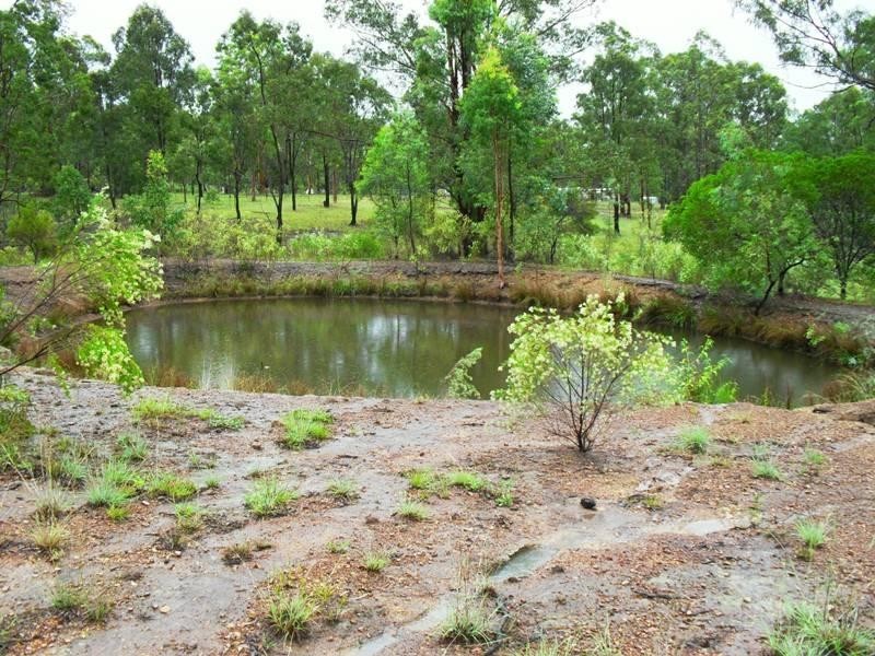 68 Malar Crescent, Nanango QLD 4615
