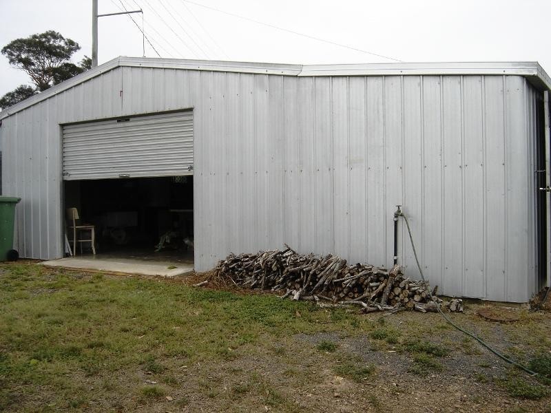 62 Hicken Way, Nanango QLD 4615