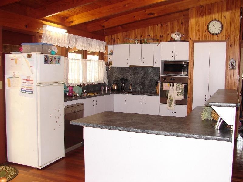 55  McConnells Road, Nanango QLD 4615
