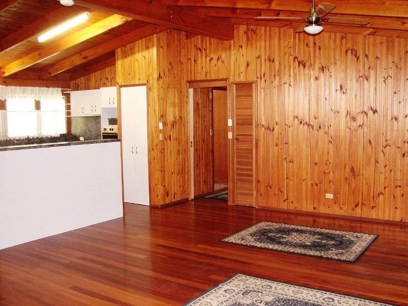 55  McConnells Road, Nanango QLD 4615
