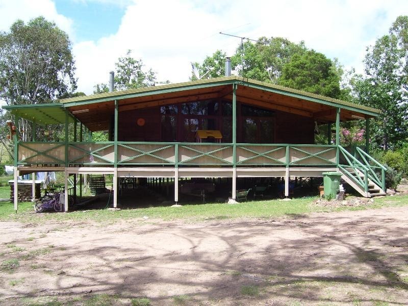 55  McConnells Road, Nanango QLD 4615