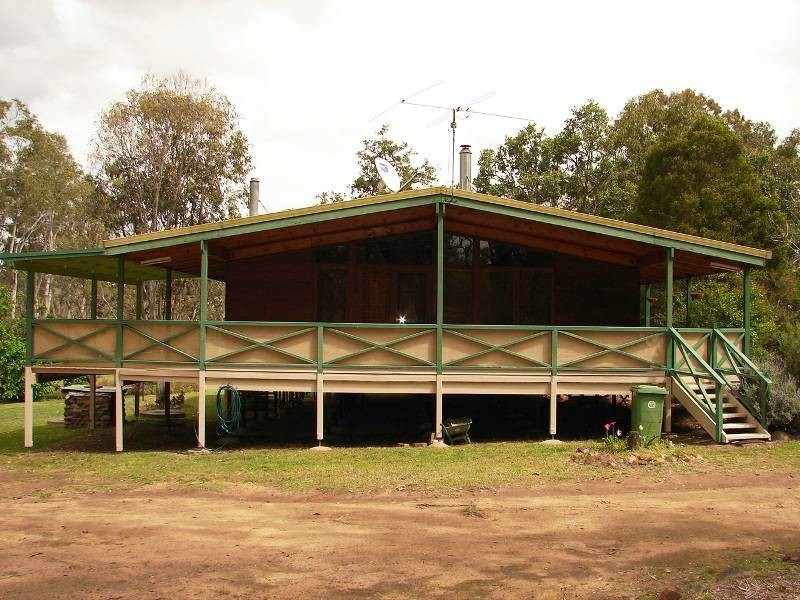 55  McConnells Road, Nanango QLD 4615