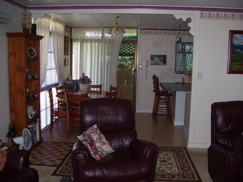 73 Chester Street, Nanango QLD 4615