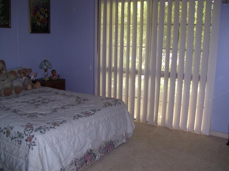 73 Chester Street, Nanango QLD 4615