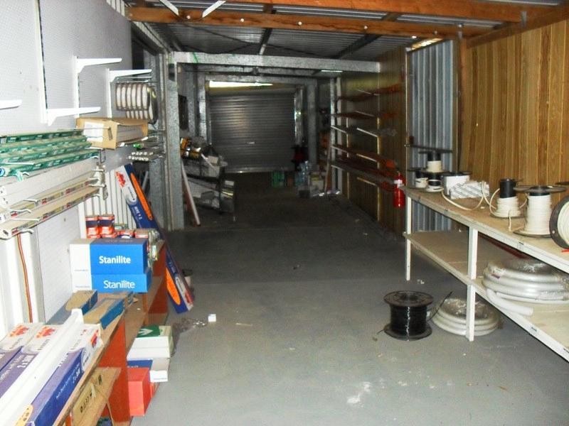 6  Knowles Street, Nanango QLD 4615