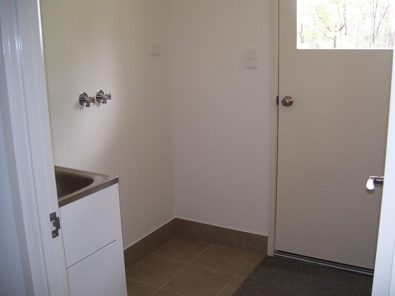 7 McGinley Road, Nanango QLD 4615