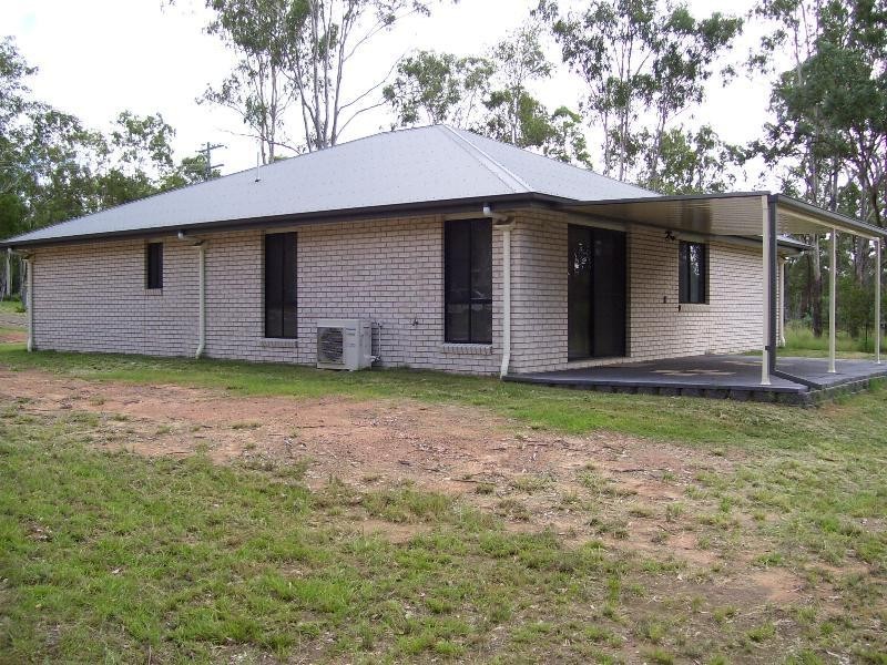 7 McGinley Road, Nanango QLD 4615
