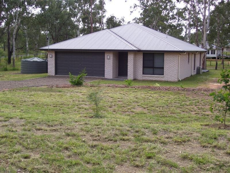 7 McGinley Road, Nanango QLD 4615