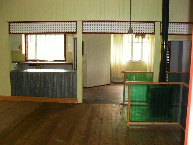 81 Brisbane Street, Nanango QLD 4615