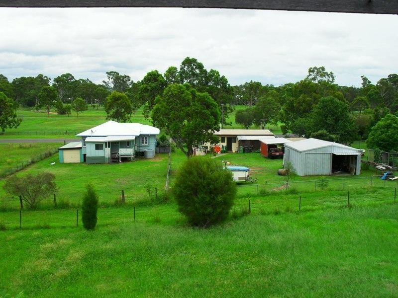 81 Brisbane Street, Nanango QLD 4615