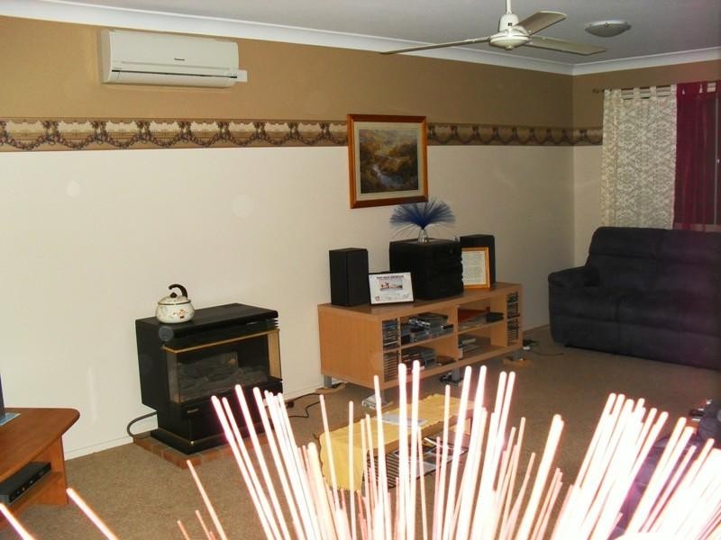 29 Cairns Street, Nanango QLD 4615