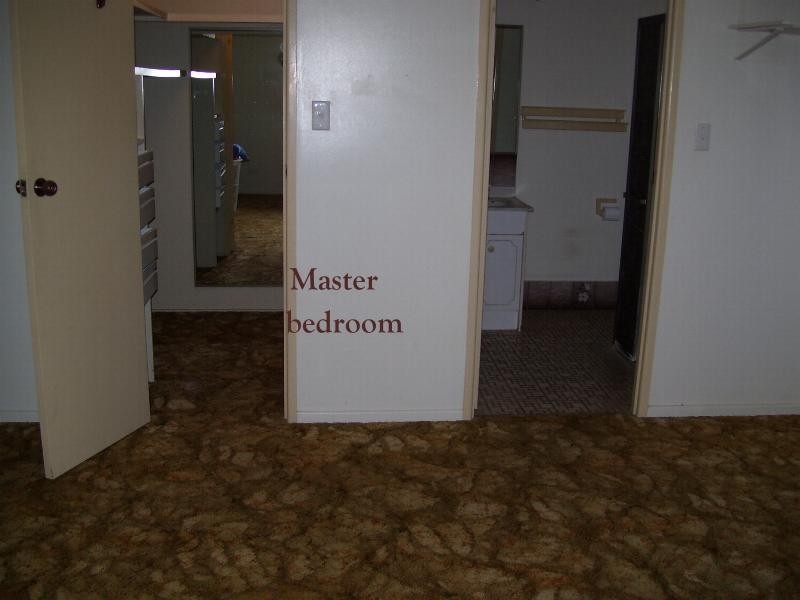 33 Gipps Street, Nanango QLD 4615