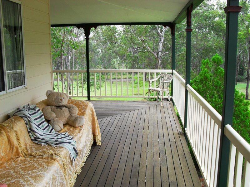 82 Home Street, Nanango QLD 4615
