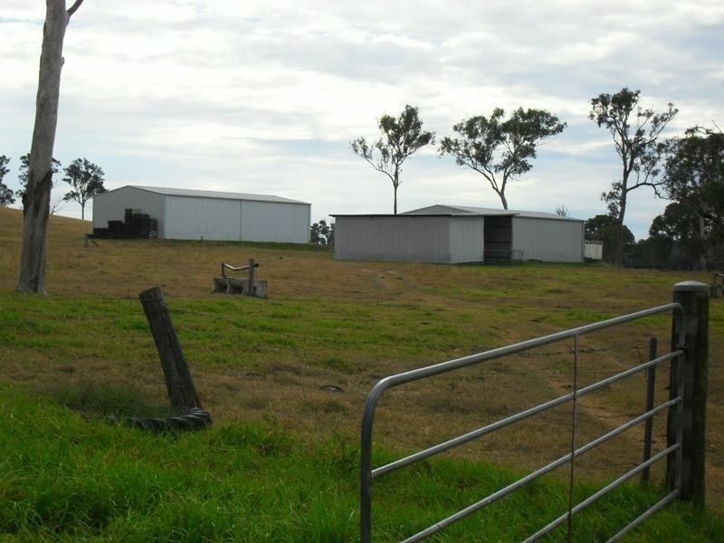 250 Heights Road, Nanango QLD 4615