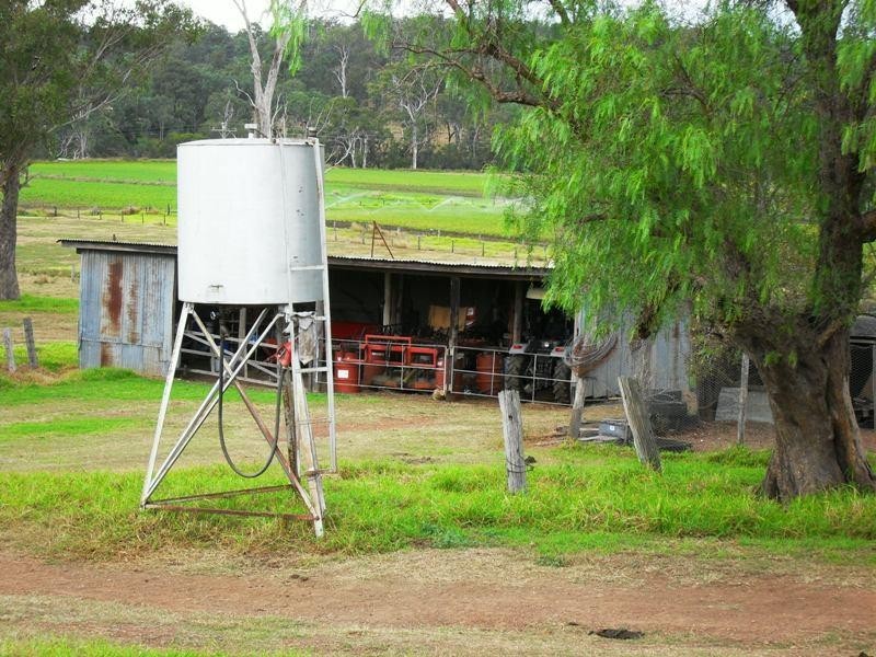 250 Heights Road, Nanango QLD 4615