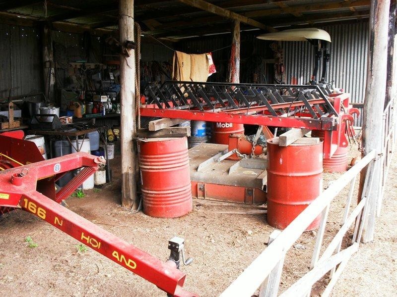 250 Heights Road, Nanango QLD 4615