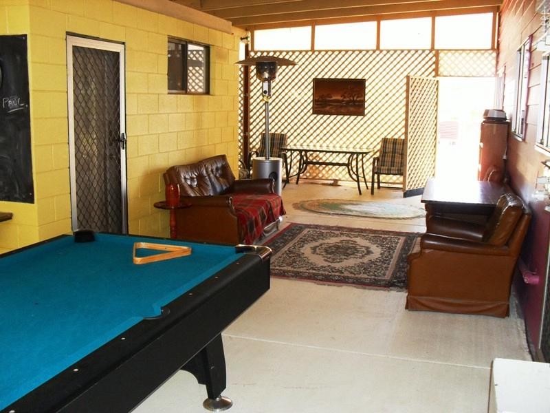 30 Arthur Street West, Nanango QLD 4615