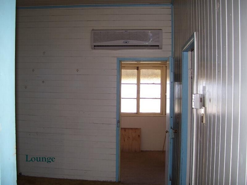 20 Gipps Street, Nanango QLD 4615