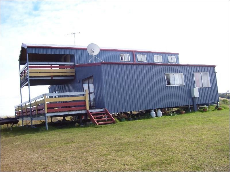 423 Greenwood Creek Road, Nanango QLD 4615