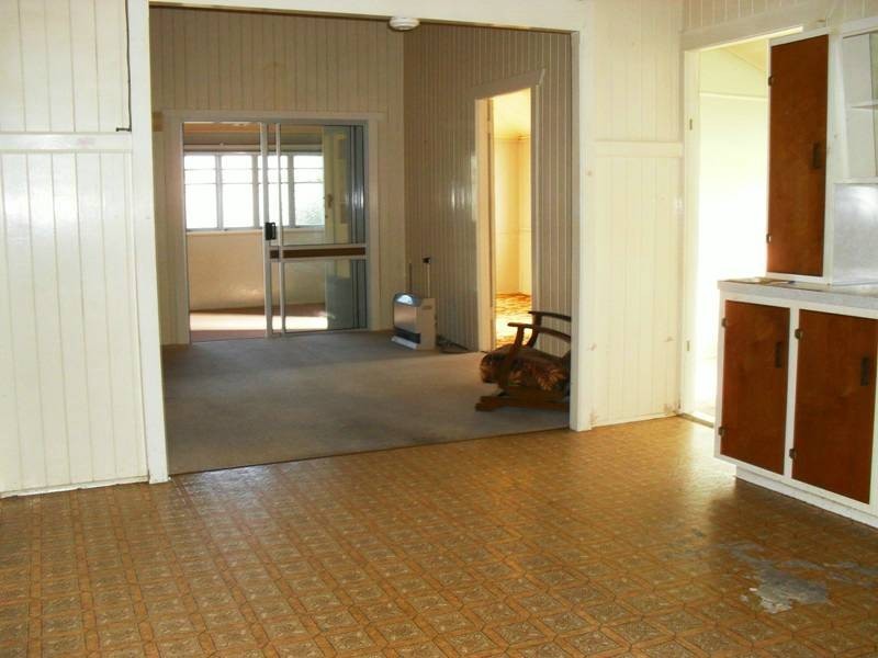 8 Appin Street, Nanango QLD 4615