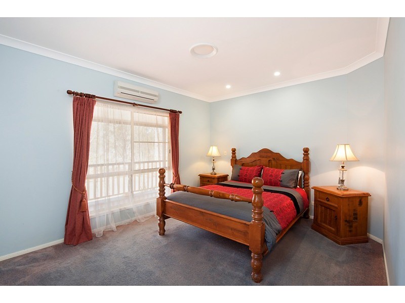 2 Dalkeith Street, Nanango QLD 4615