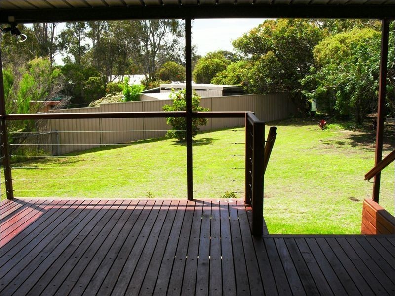 34 Deakin Crescent, Nanango QLD 4615
