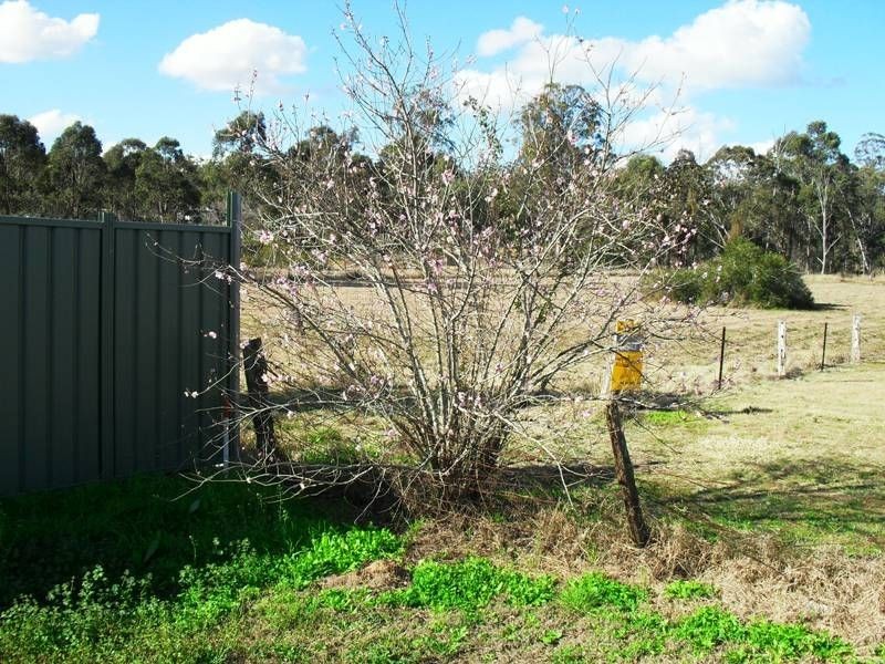 8 Wickham Street, Nanango QLD 4615