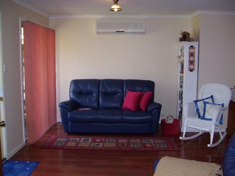 26 Wills Street, Nanango QLD 4615