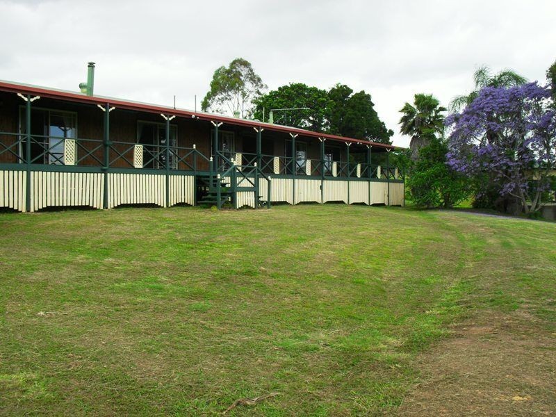 43 North kerton Road, Nanango QLD 4615