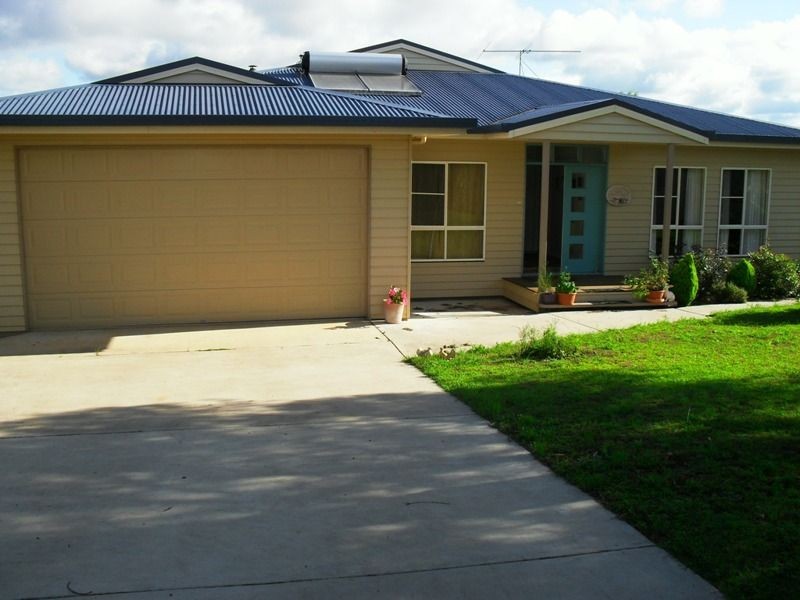 163 Greenhills Drive, Blackbutt QLD 4306