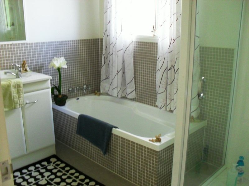 163 Greenhills Drive, Blackbutt QLD 4306