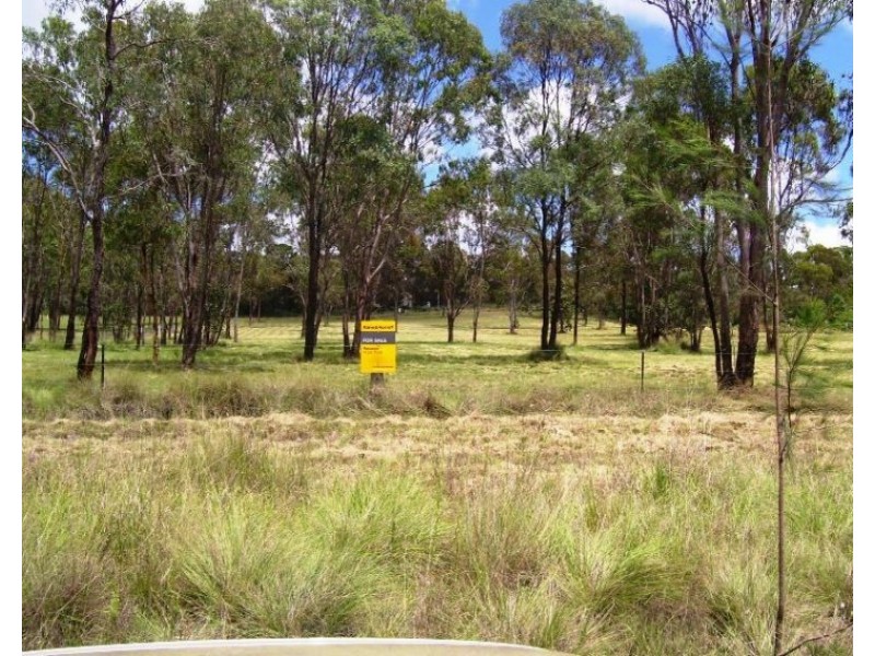 34 Elouera Drive, Nanango QLD 4615