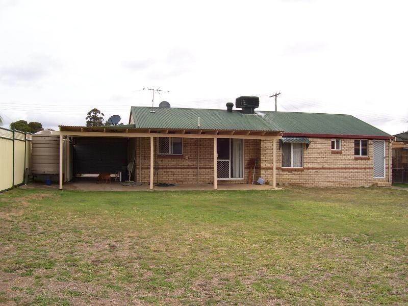 13 Birdie Street, Nanango QLD 4615