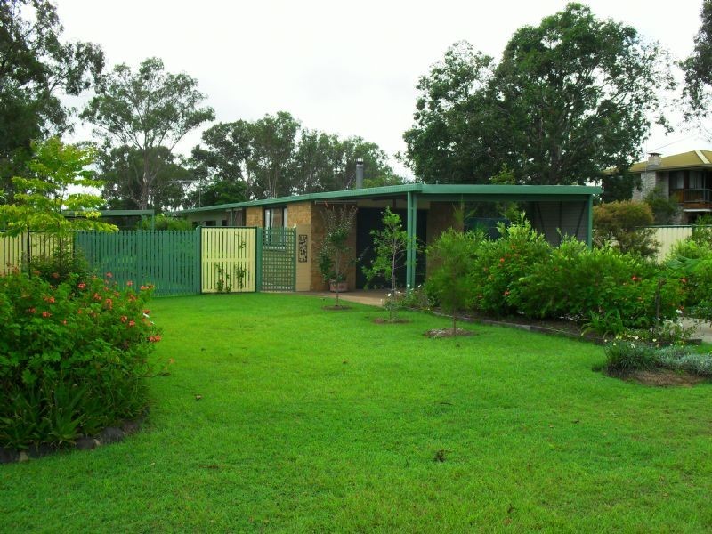 52 Cairns Street, Nanango QLD 4615