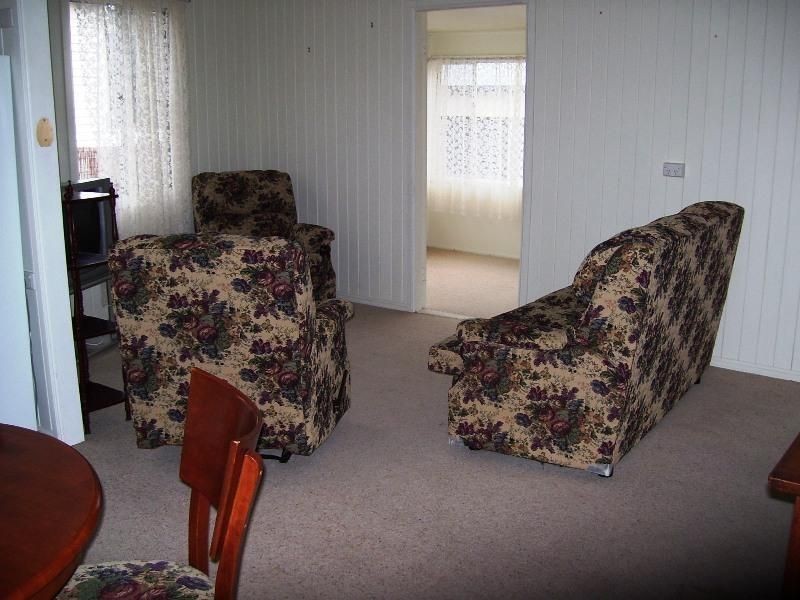 21 Fitzroy Street, Nanango QLD 4615