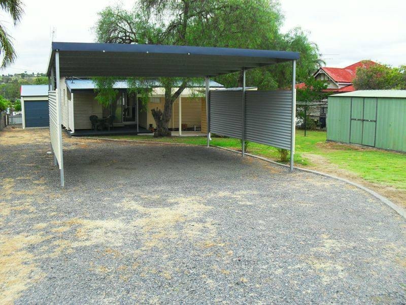 21 Fitzroy Street, Nanango QLD 4615