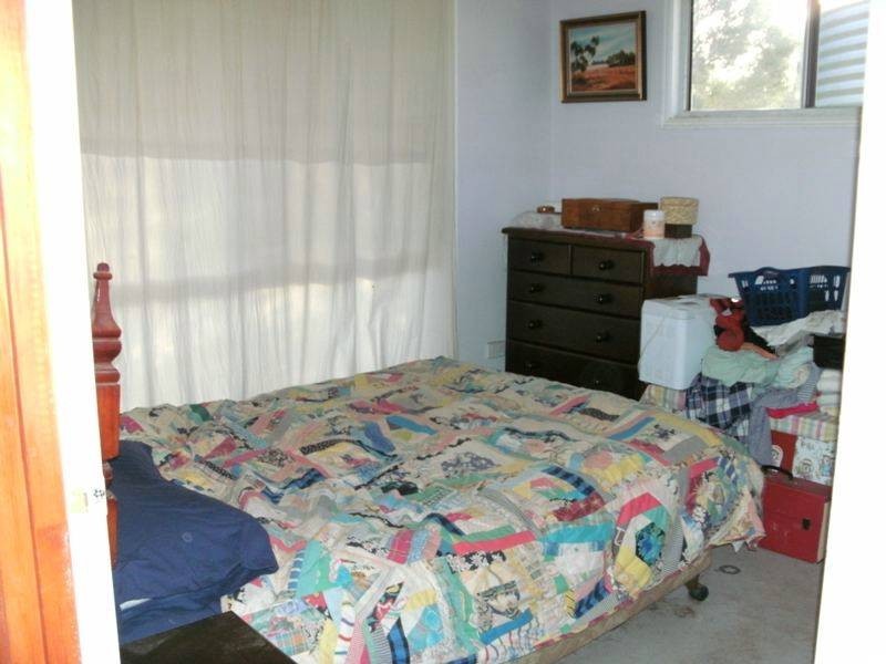 60 Grey Street, Nanango QLD 4615