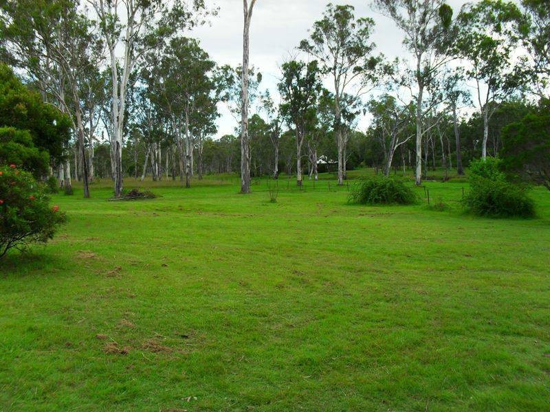67 Templeton Road, Nanango QLD 4615