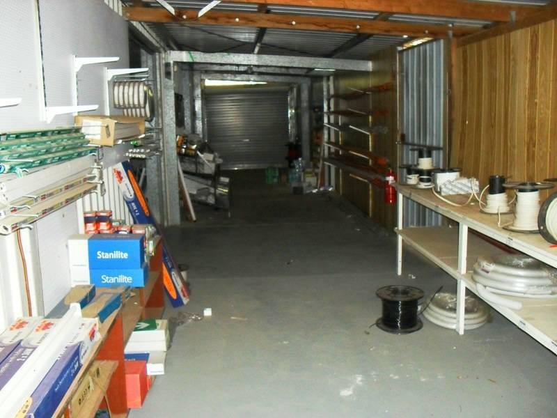 6 Knowles Street, Nanango QLD 4615