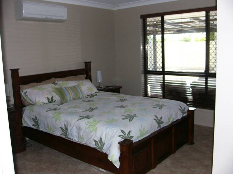 6 Lee Court, Nanango QLD 4615