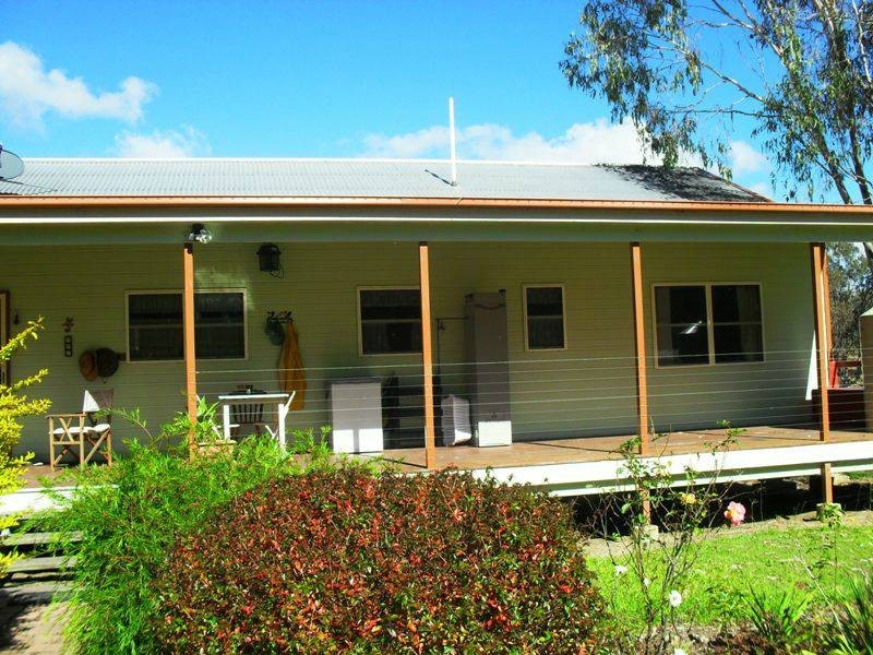 72 Templeton Road, Nanango QLD 4615